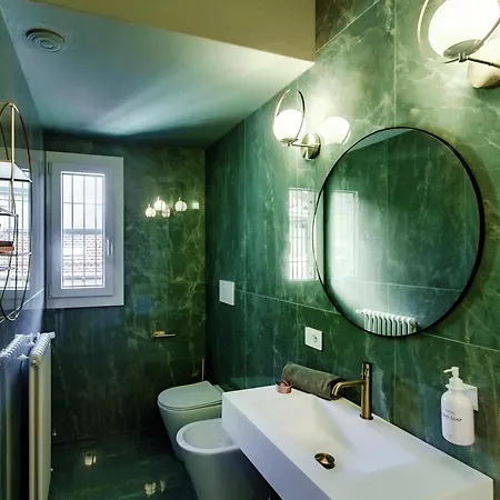 Sahara & Amazzonia Luxury Rooms- The House Of Travelers * Côme