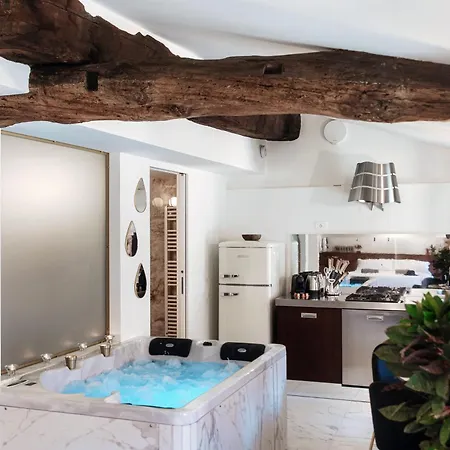 Sahara & Amazzonia Luxury Rooms- The House Of Travelers Appartement *