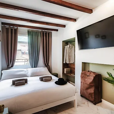 Appartement Sahara & Amazzonia Luxury Rooms- The House Of Travelers Como