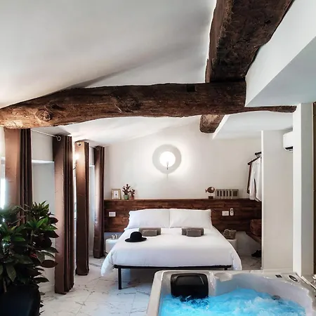 Sahara & Amazzonia Luxury Rooms- The House Of Travelers Appartement
