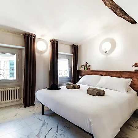 Sahara & Amazzonia Luxury Rooms- The House Of Travelers Como